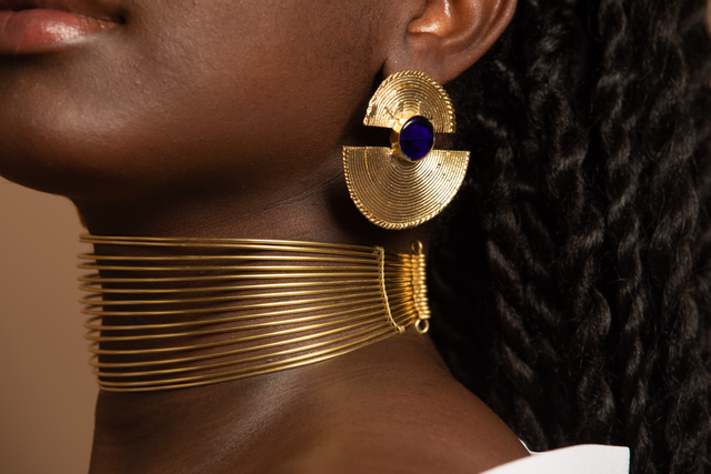 Beautiful bronze choker necklace “Cerise”