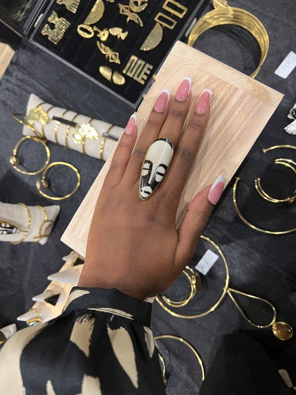 Magnificent ring in bronze & Bone “Rwanda”